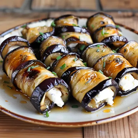 Aubergines roulées au chèvre frais