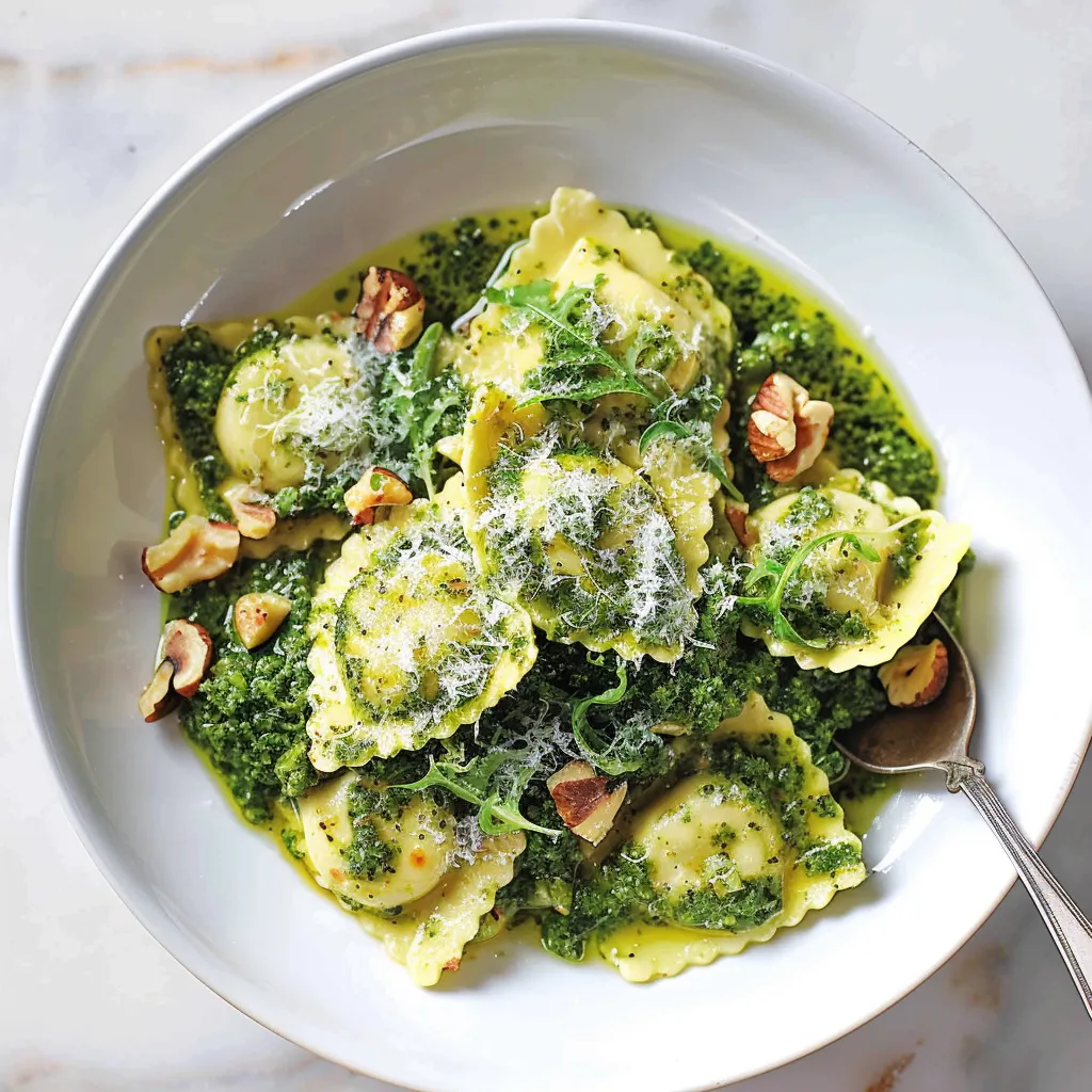 Raviolis au kale avec pesto savoureux