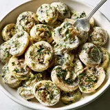 Un bol de salade aux champignons inspirée par Paul Bocuse.