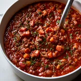 Bolognaise maison onctueuse au bœuf et lard fumé.