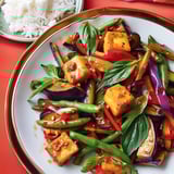 Tofu doré et légumes asiatiques